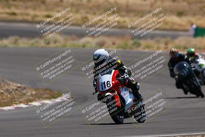 media/Apr-19-2025-AHRMA (Sat) [[3d98ca3309]]/Race/Group 3/turn 4/